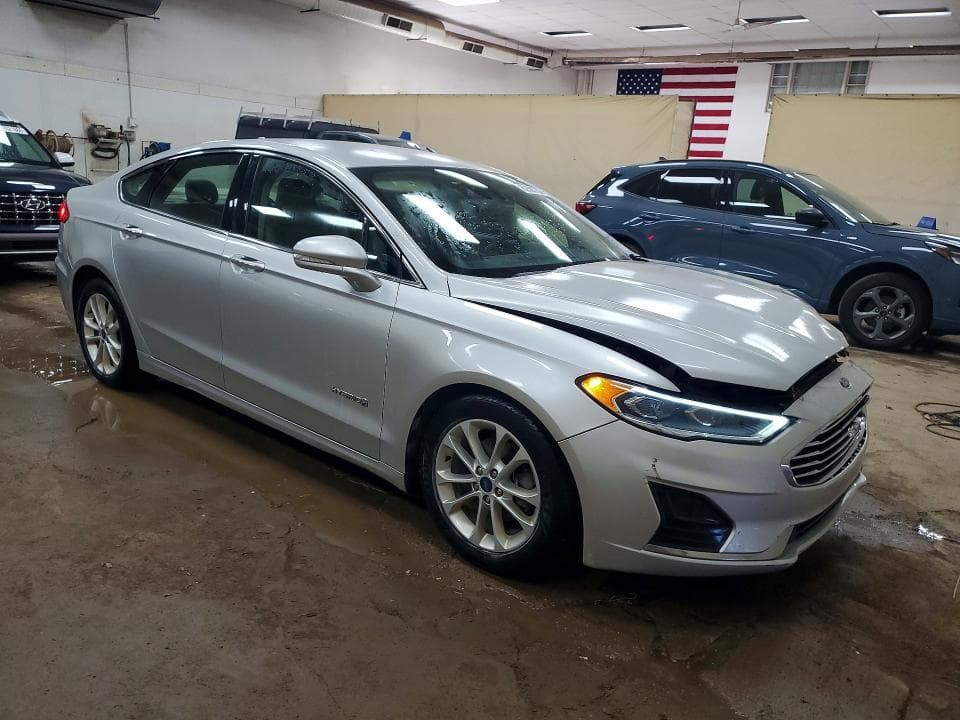 2019 FORD FUSION SEL 4