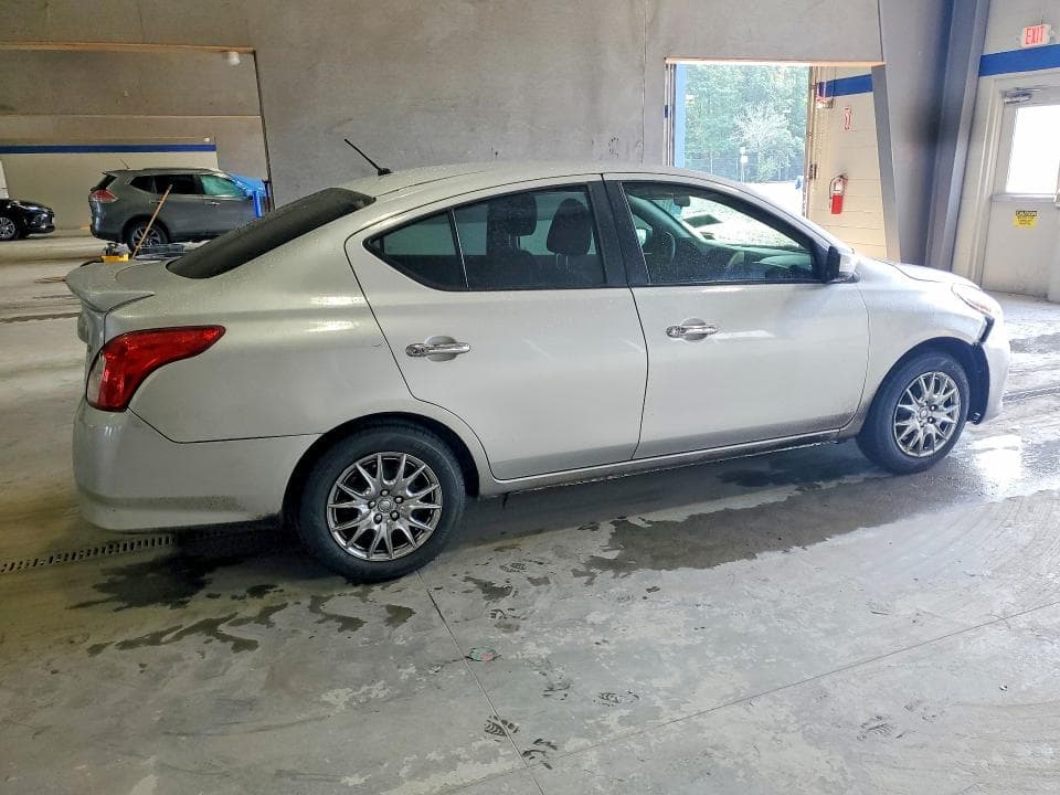 2019 NISSAN VERSA SV 3