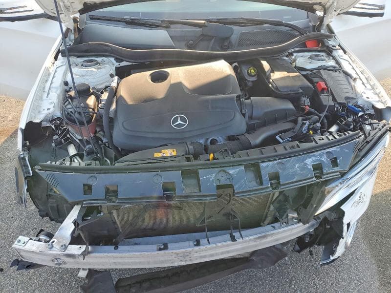 2019 MERCEDES-BENZ GLA 250 4MATIC 12