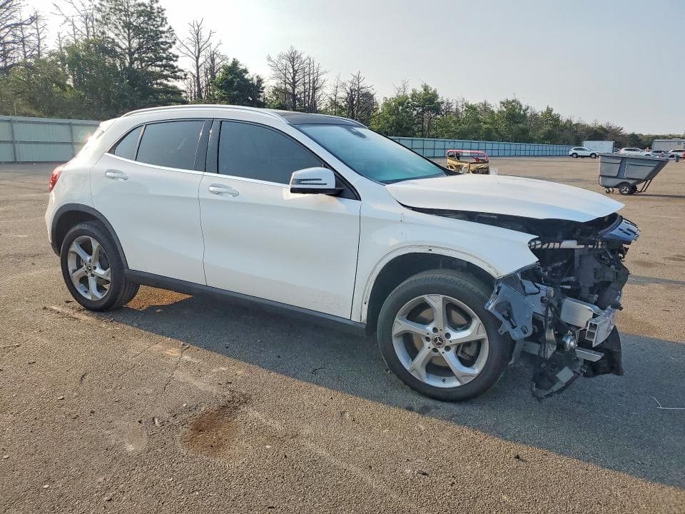 2019 MERCEDES-BENZ GLA 250 4MATIC 4