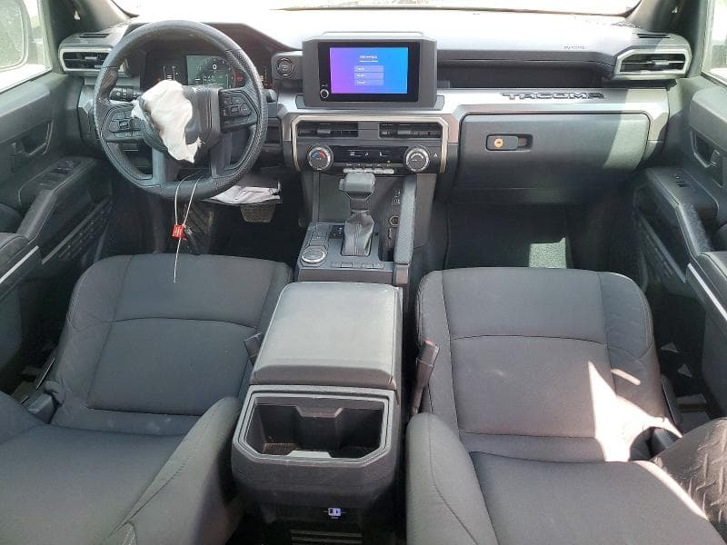 2025 TOYOTA TACOMA SR5 8