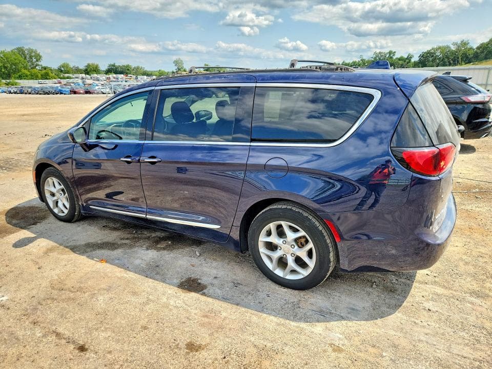2017 CHRYSLER PACIFICA TOURING L PLUS 2