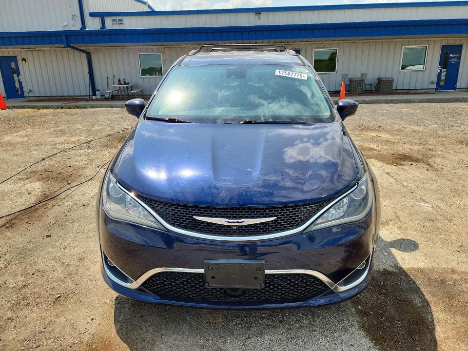 2017 CHRYSLER PACIFICA TOURING L PLUS 5