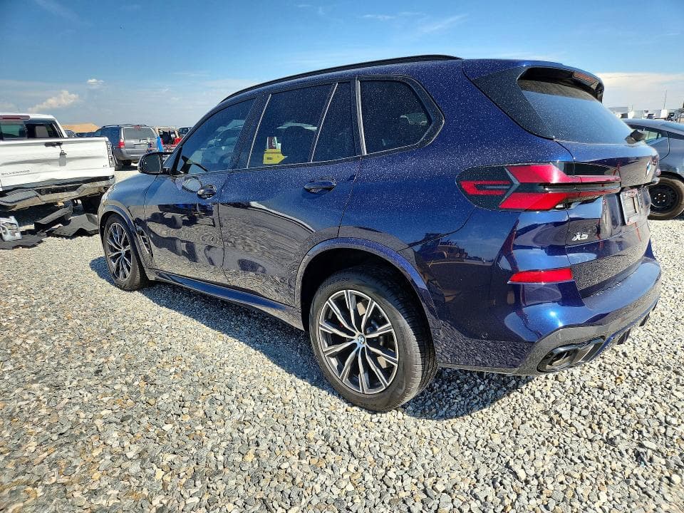 2025 BMW X5 M60I 2