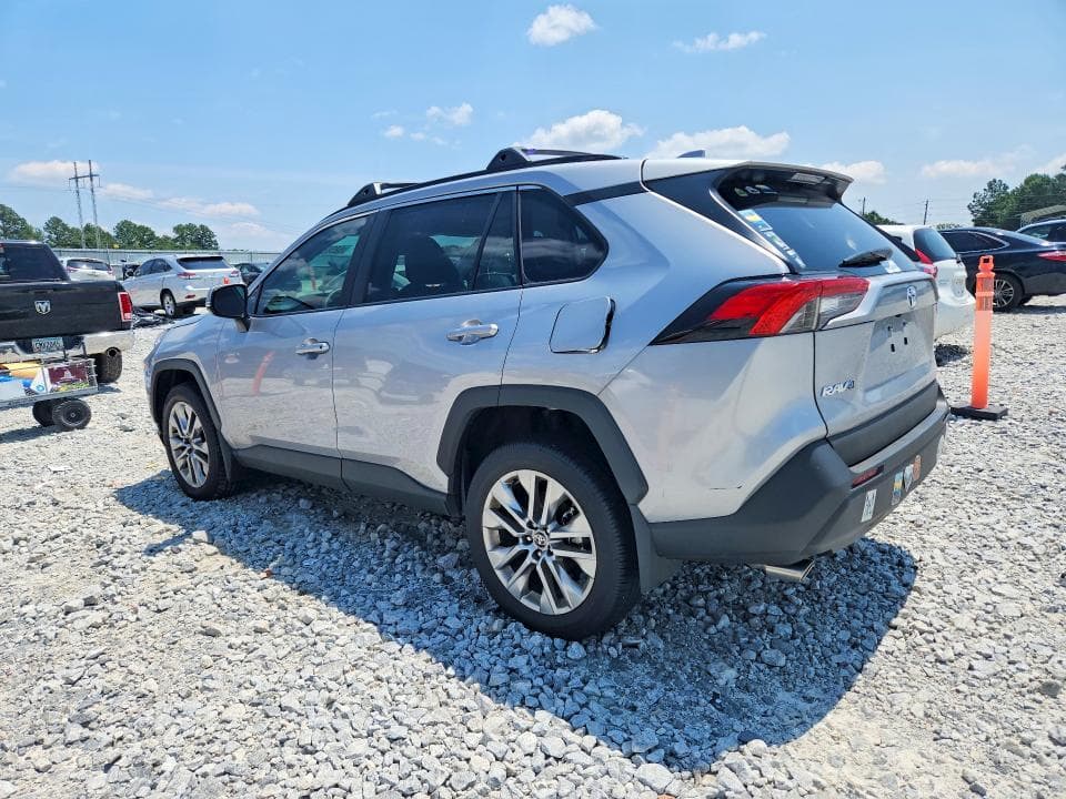2025 TOYOTA RAV4 XLE PREMIUM 2