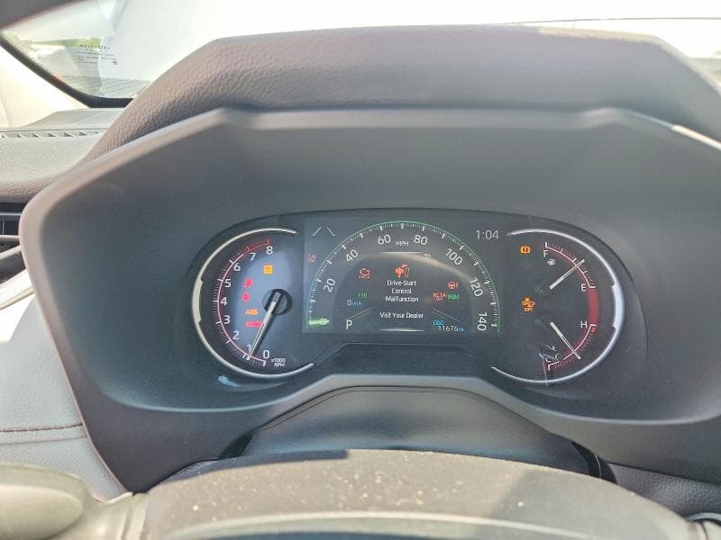 2025 TOYOTA RAV4 XLE PREMIUM 9
