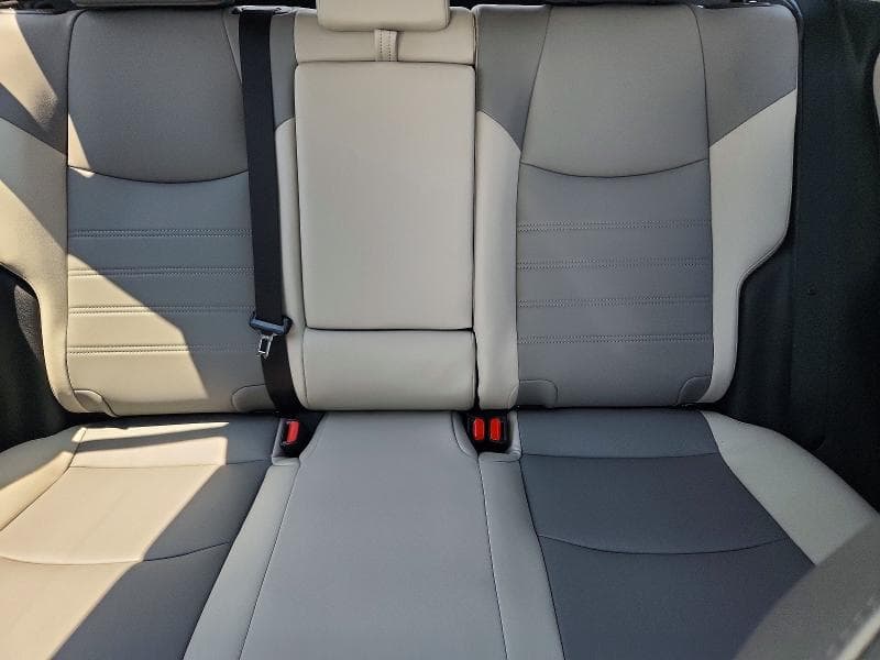 2025 TOYOTA RAV4 XLE PREMIUM 10
