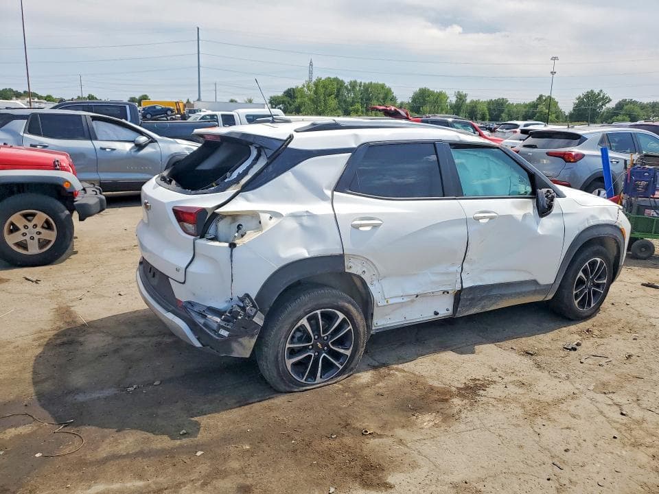 2024 CHEVROLET TRAILBLAZER LT 3