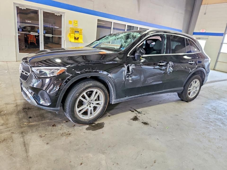 2023 MERCEDES-BENZ GLC 300 4MATIC - 1