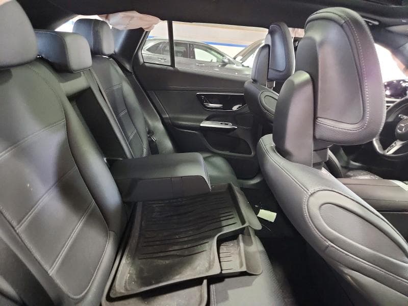 2023 MERCEDES-BENZ GLC 300 4MATIC 11