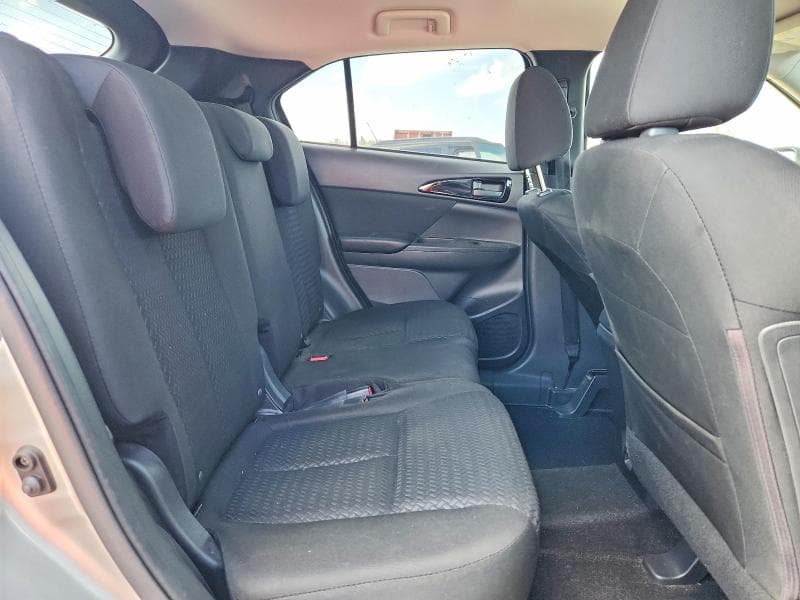 2020 MITSUBISHI ECLIPSE CROSS ES 11