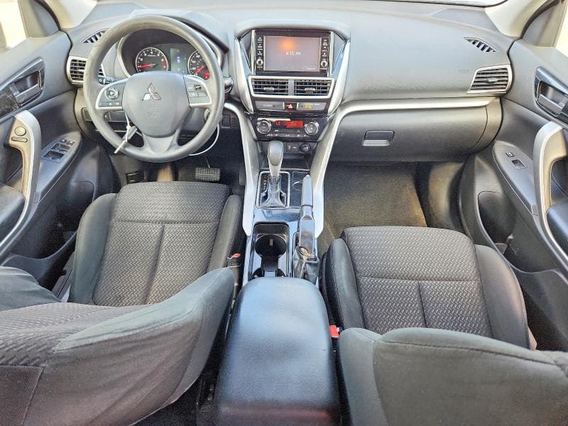 2020 MITSUBISHI ECLIPSE CROSS ES 8