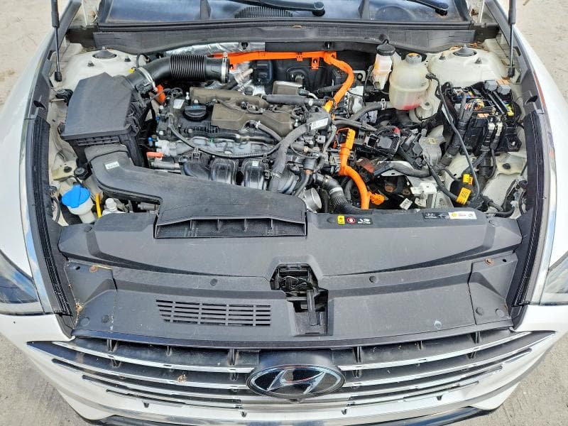 2022 HYUNDAI SONATA HYBRID LIMITED 11