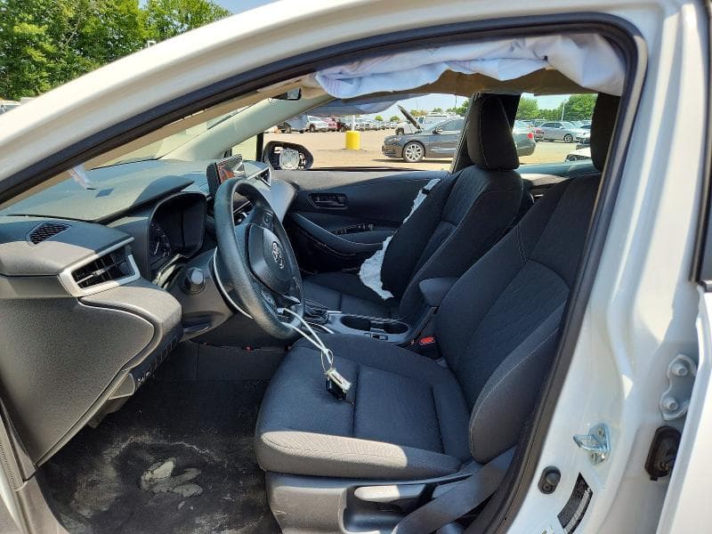 2025 TOYOTA COROLLA LE 7