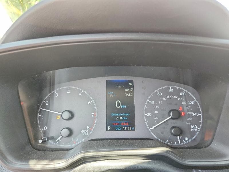 2025 TOYOTA COROLLA LE 9