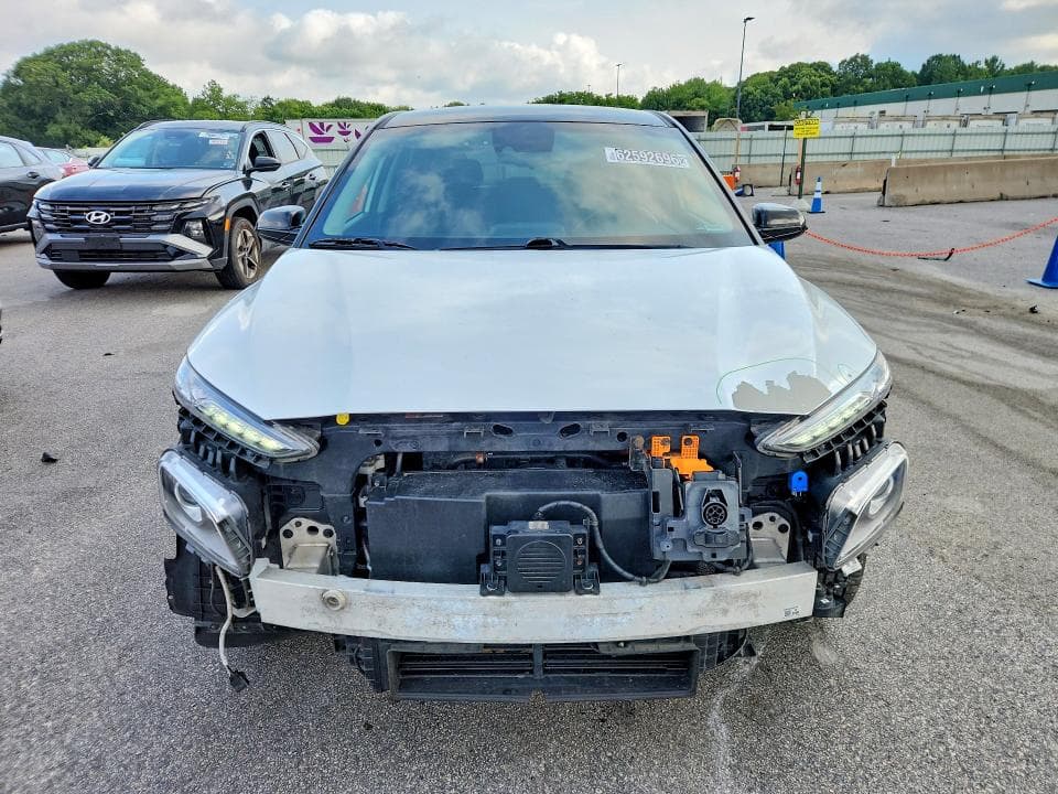 2021 HYUNDAI KONA SEL 5