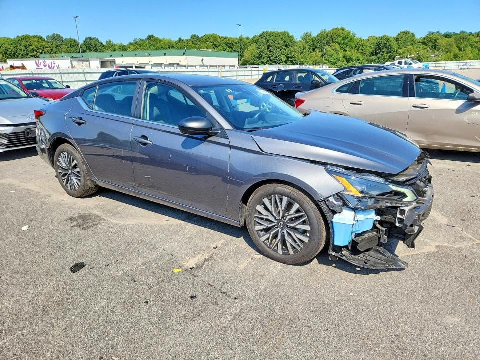 2026 NISSAN ALTIMA SV 4