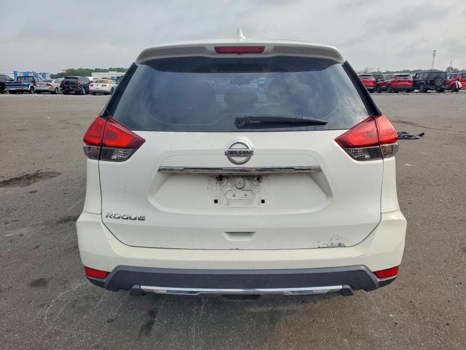 2017 NISSAN ROGUE S 6