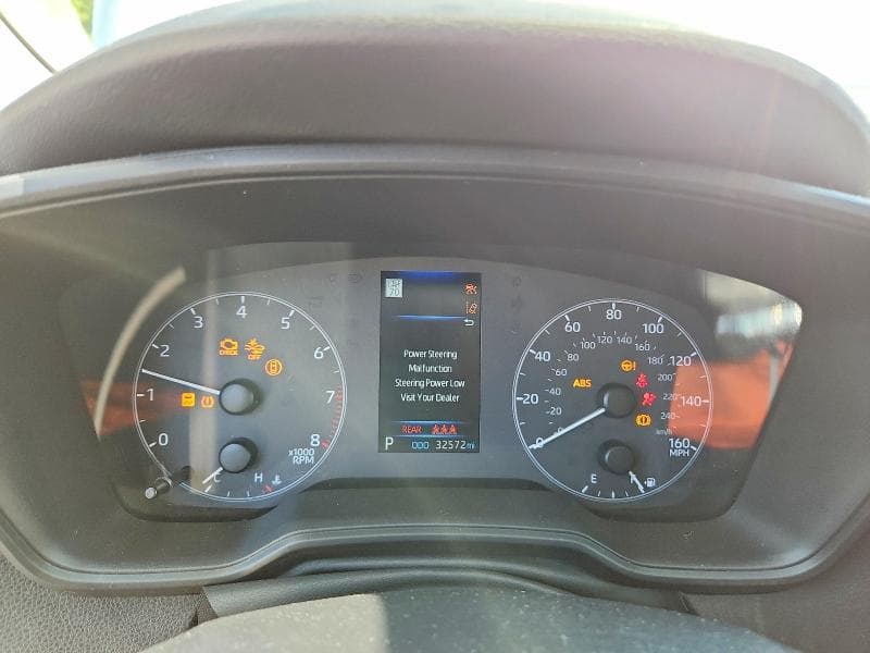 2025 TOYOTA COROLLA LE 9