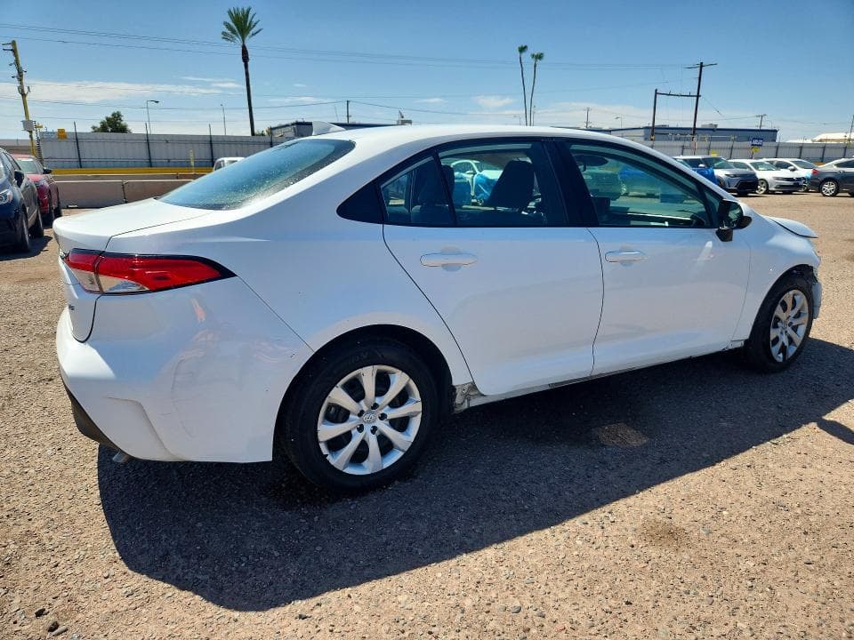 2023 TOYOTA COROLLA LE 3