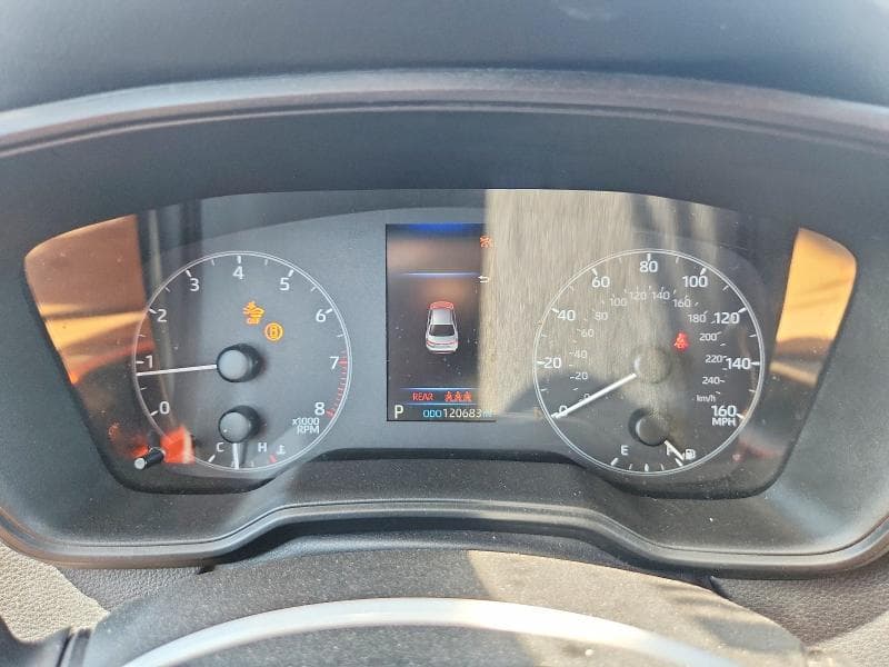 2023 TOYOTA COROLLA LE 9