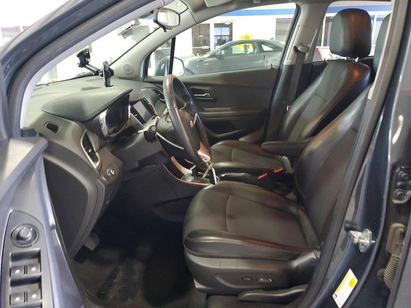 2021 CHEVROLET TRAX 1LT 7