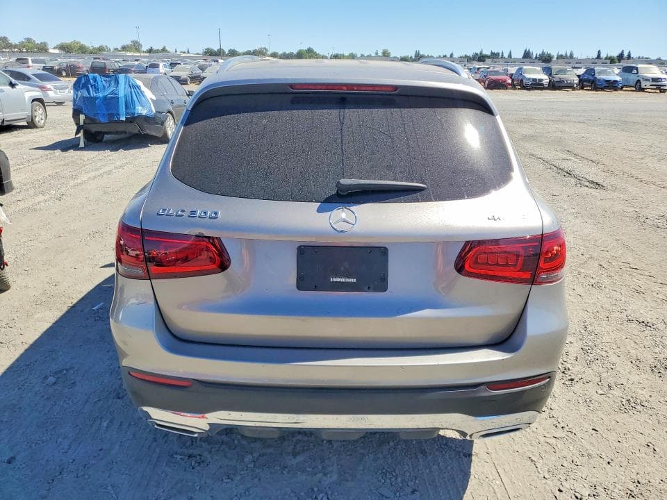 2020 MERCEDES-BENZ GLC 300 4MATIC 300 4MATIC 6