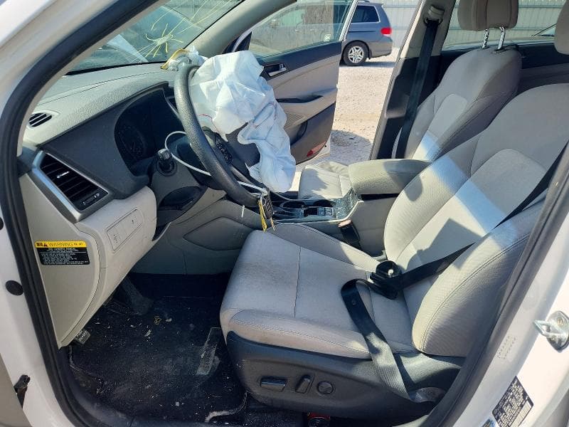 2017 HYUNDAI TUCSON SE 7