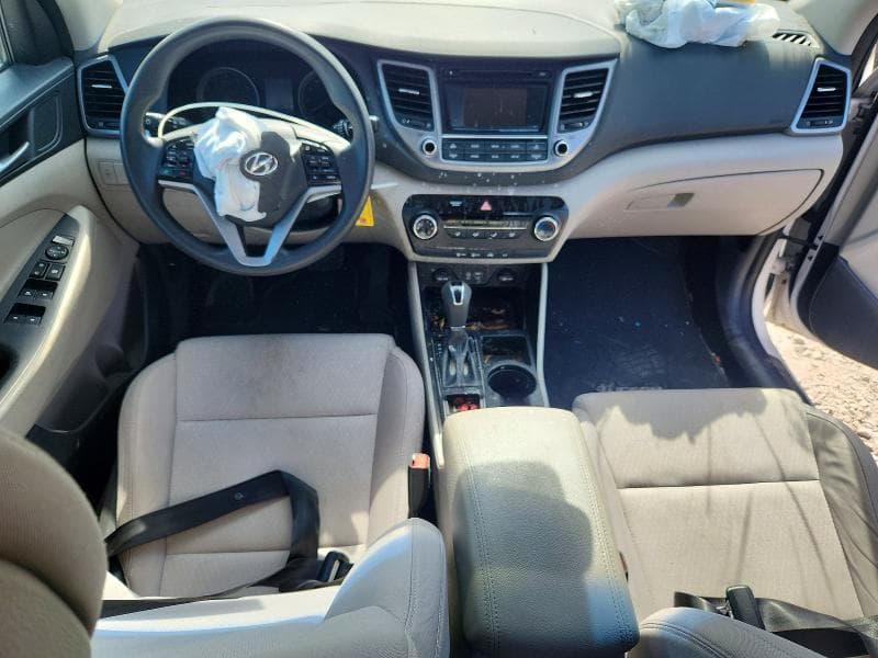 2017 HYUNDAI TUCSON SE 8