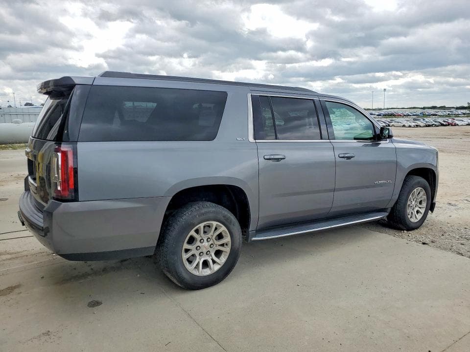 2018 GMC YUKON XL K1500 SLT 3