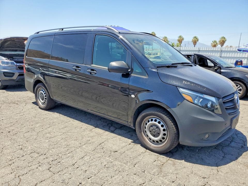 2023 MERCEDES-BENZ METRIS 4