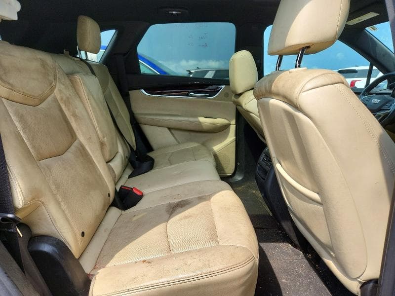 2017 CADILLAC XT5 LUXURY 11