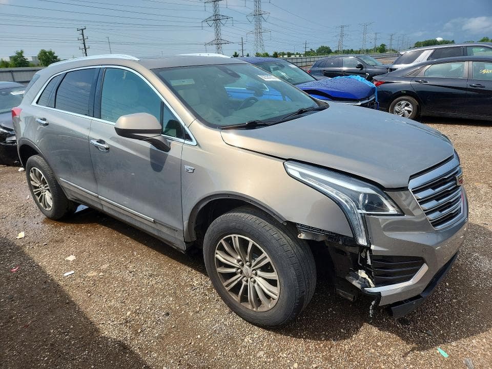 2017 CADILLAC XT5 LUXURY 4