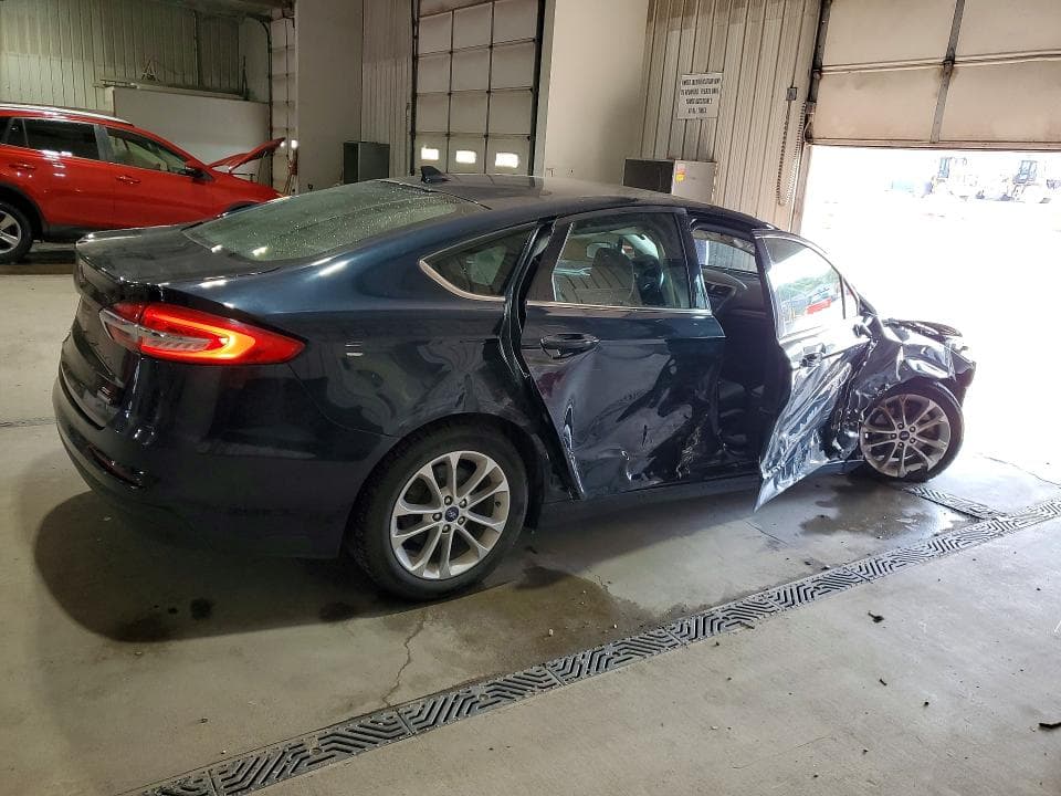 2020 FORD FUSION SE 3