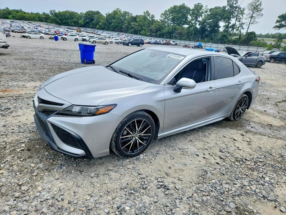 2022 TOYOTA CAMRY SE - 1