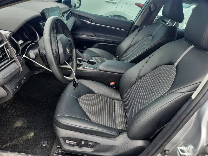 2022 TOYOTA CAMRY SE 7