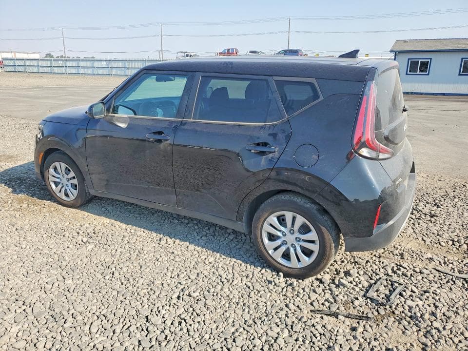 2023 KIA SOUL LX 2
