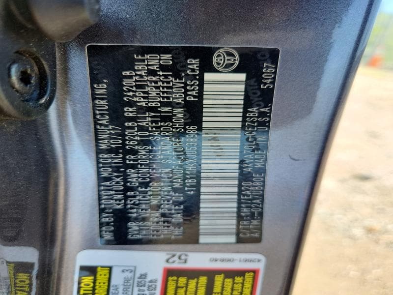 2018 TOYOTA CAMRY SE 12
