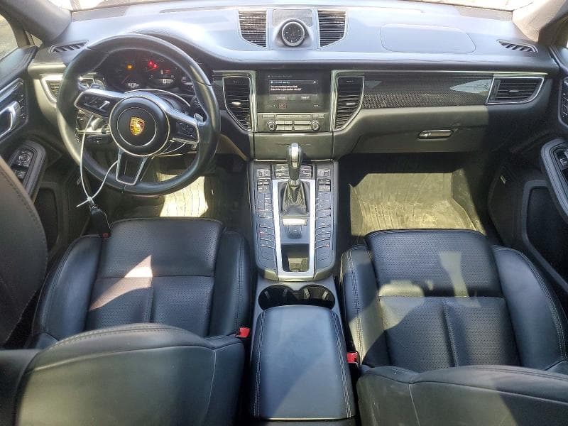 2018 PORSCHE MACAN GTS 8