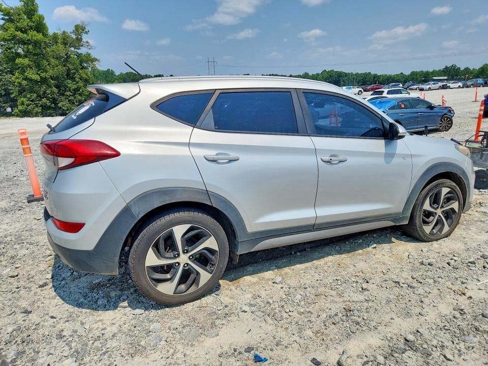 2017 HYUNDAI TUCSON SPORT 3