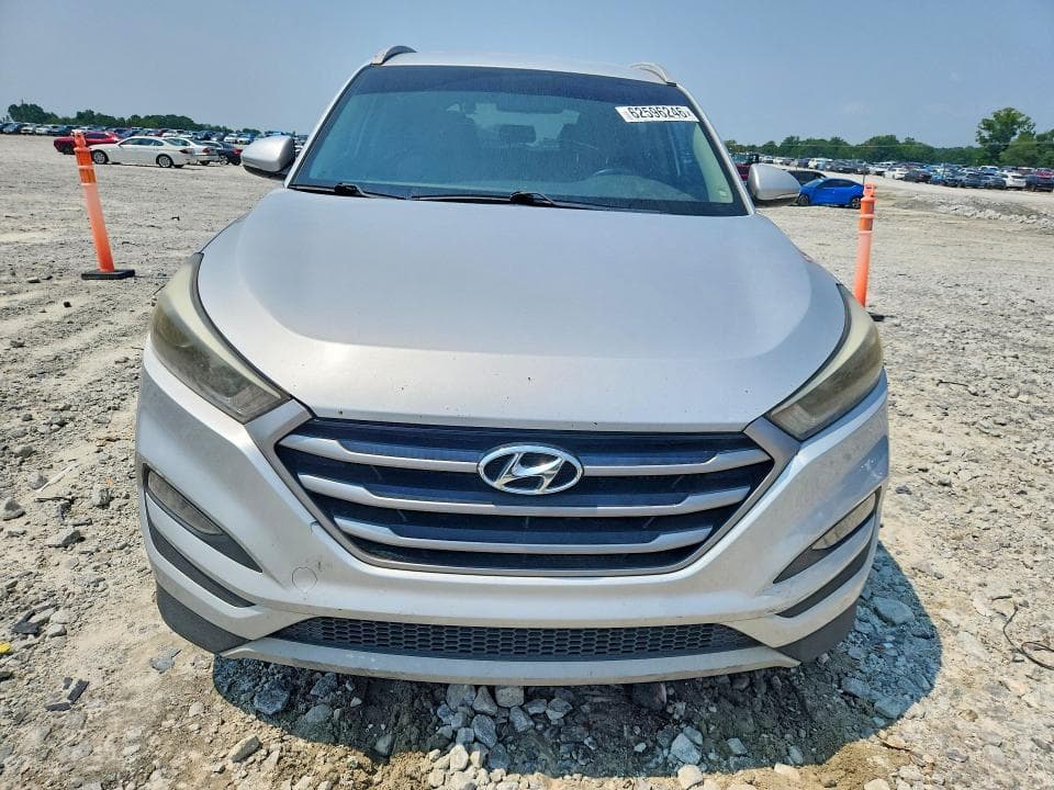 2017 HYUNDAI TUCSON SPORT 5