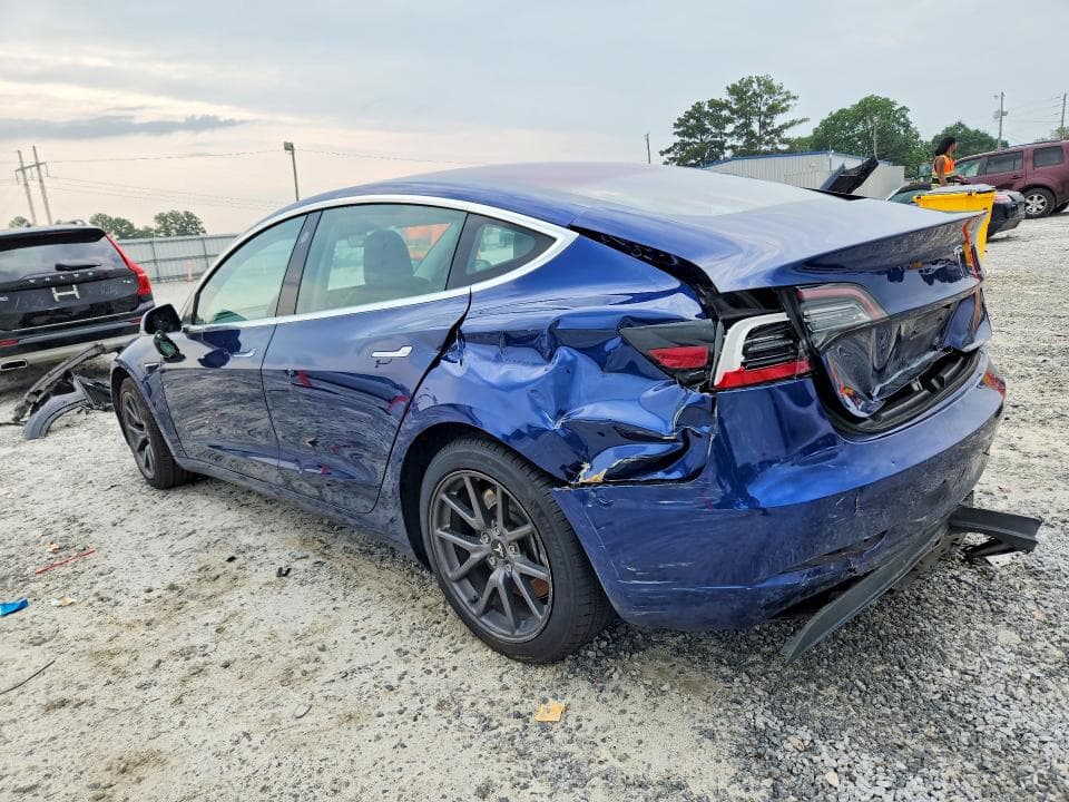 2019 TESLA MODEL 3 2