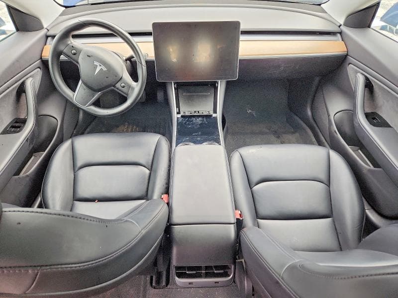 2019 TESLA MODEL 3 8