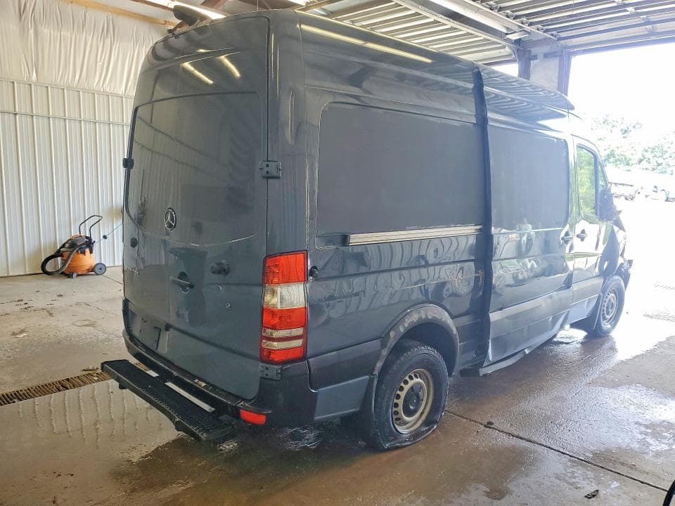 2018 MERCEDES-BENZ SPRINTER 2500 DELIVERY VAN 3