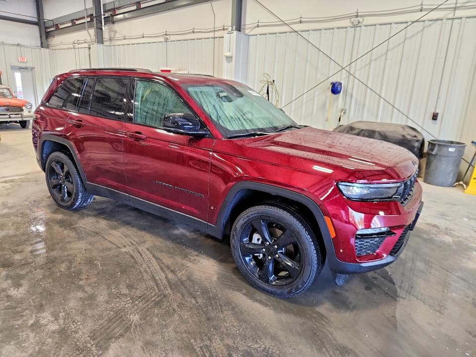 2023 JEEP GRAND CHEROKEE LIMITED 4