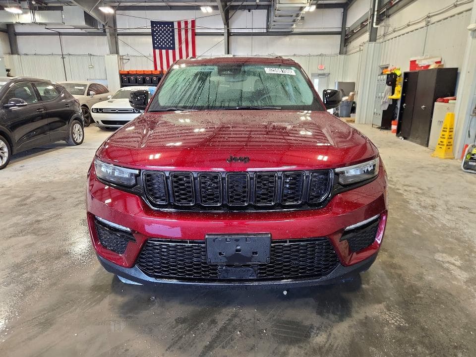 2023 JEEP GRAND CHEROKEE LIMITED 5