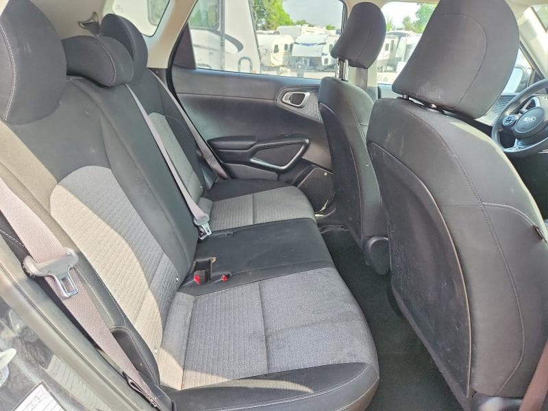 2021 KIA SOUL 11