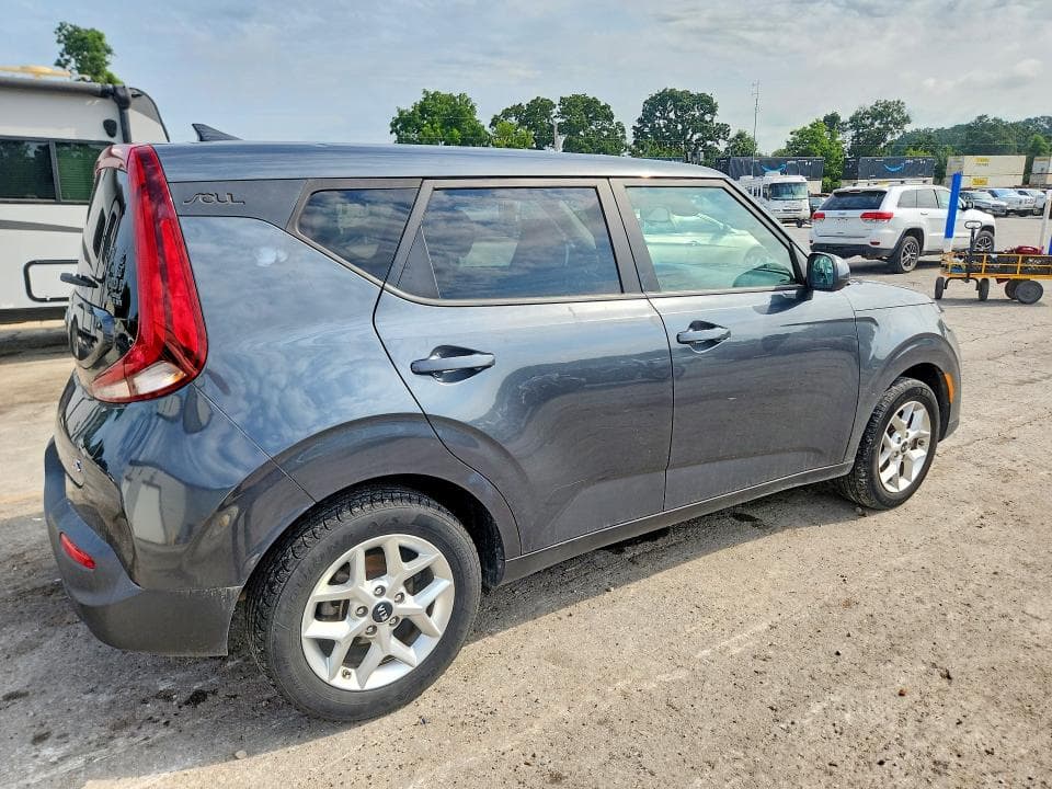 2021 KIA SOUL 3