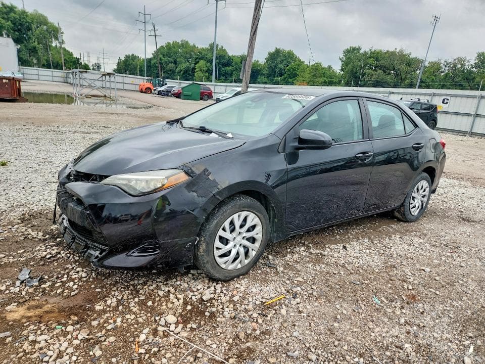 2017 TOYOTA COROLLA LE - 1