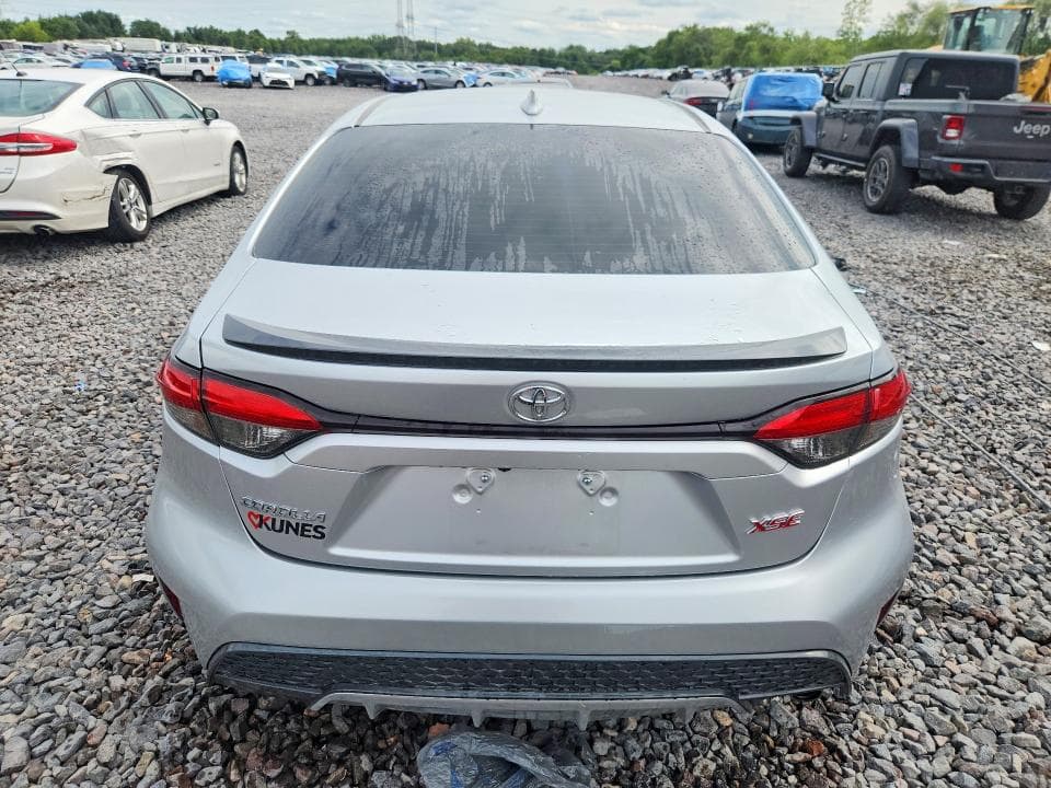 2021 TOYOTA COROLLA XSE 6